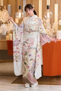 振袖ラインナップ『粋』 写真3